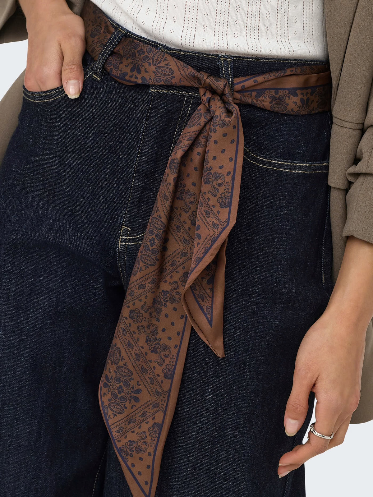 MADISON HW CHINO WIDE DENIM - Dark Blue with brown scarf belt